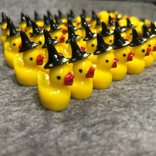 Tiny Duck - Witch Hat